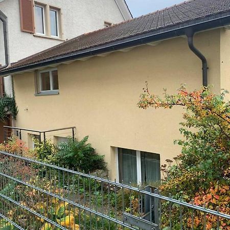Charming 2-Bed Apartment In Arlesheim 15 Min Basel Extérieur photo